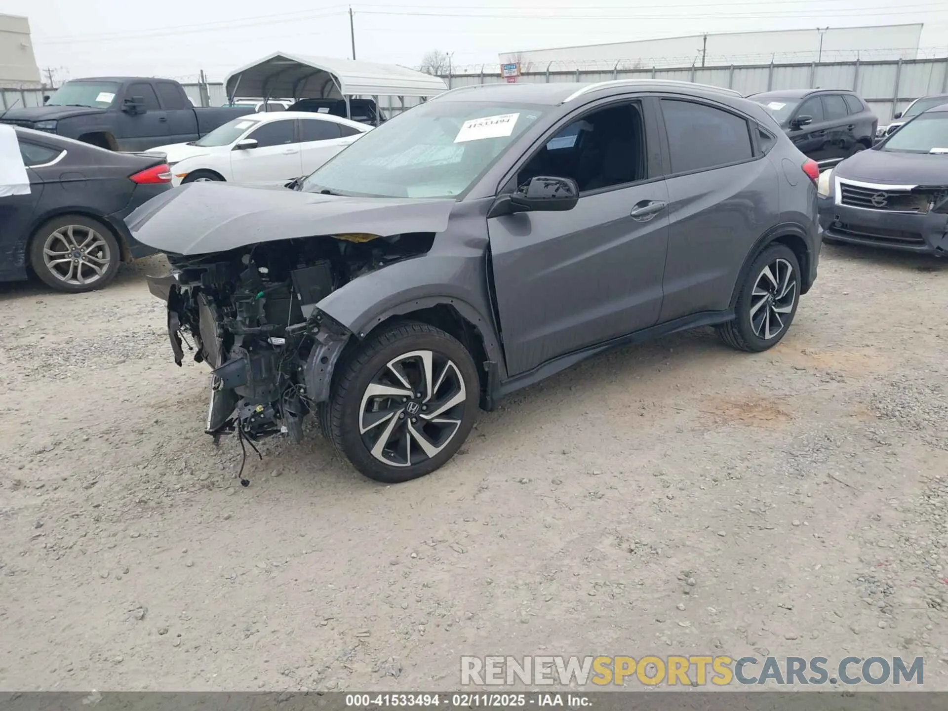 2 Photograph of a damaged car 3CZRU5H13KG709181 HONDA HR-V 2019