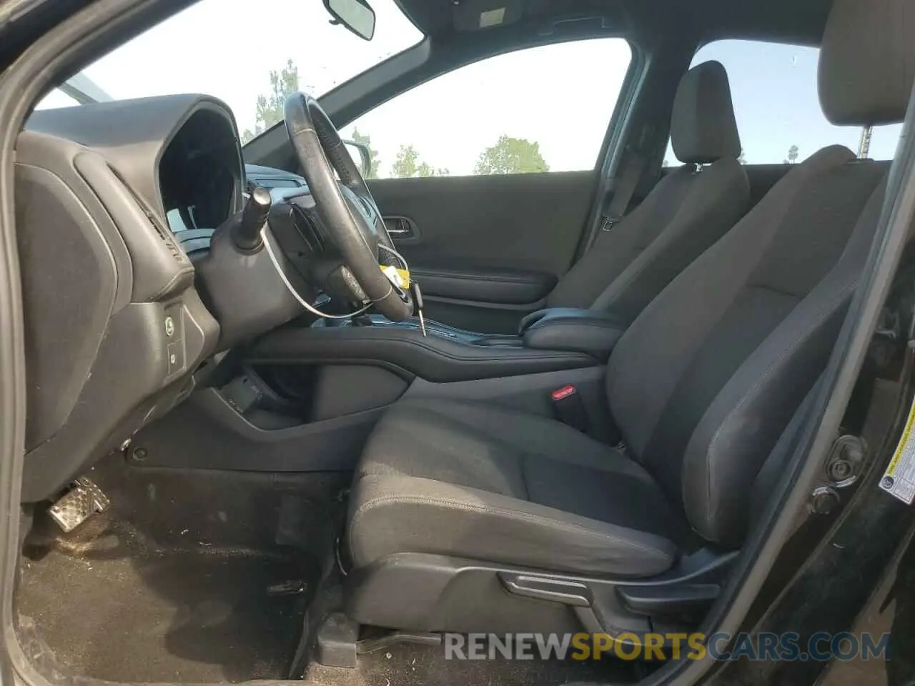 7 Photograph of a damaged car 3CZRU5H14KG702675 HONDA HR-V 2019