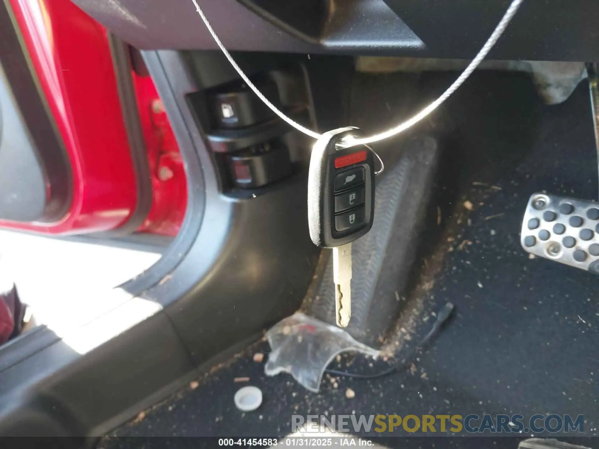 11 Photograph of a damaged car 3CZRU5H14KG706211 HONDA HR-V 2019