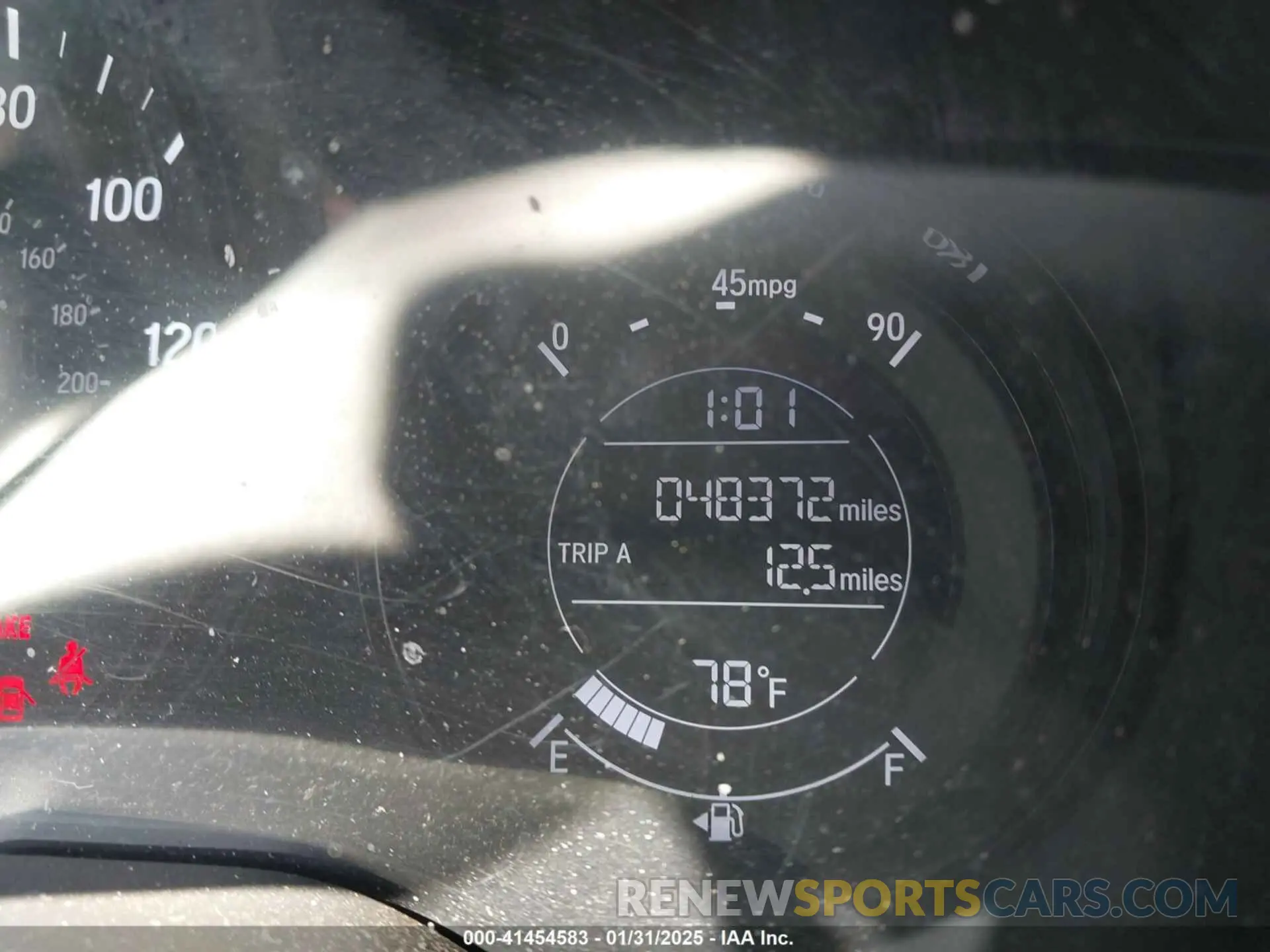 16 Photograph of a damaged car 3CZRU5H14KG706211 HONDA HR-V 2019