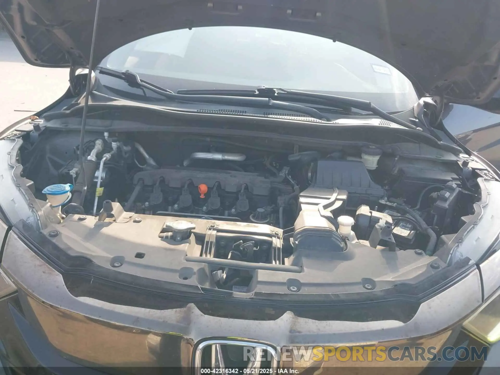 10 Photograph of a damaged car 3CZRU5H15KG705987 HONDA HR-V 2019
