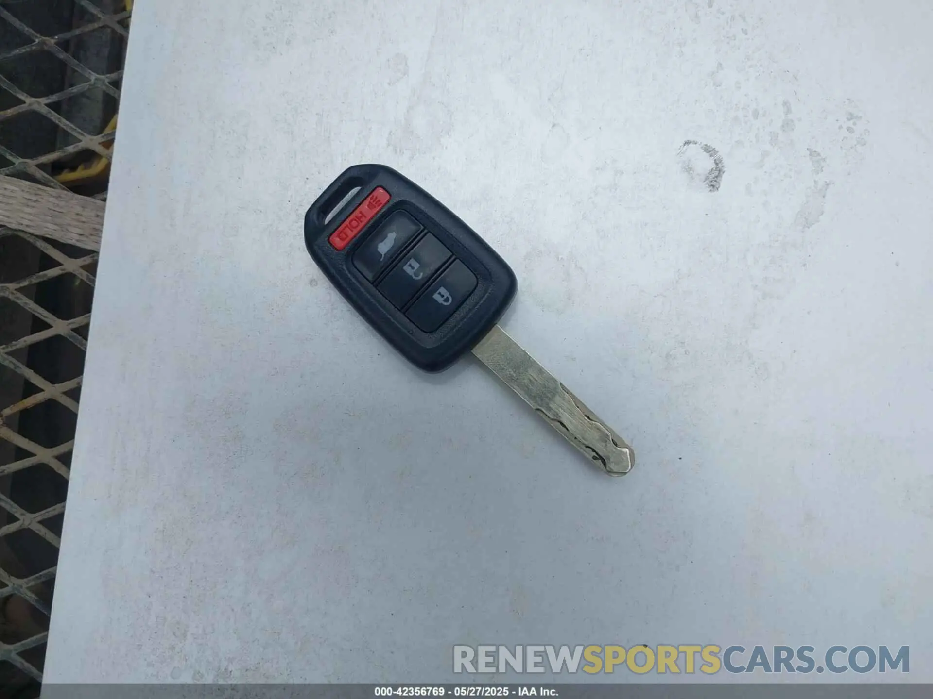 11 Photograph of a damaged car 3CZRU5H15KM725481 HONDA HR-V 2019
