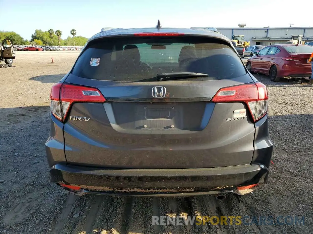 6 Photograph of a damaged car 3CZRU5H16KG702144 HONDA HR-V 2019
