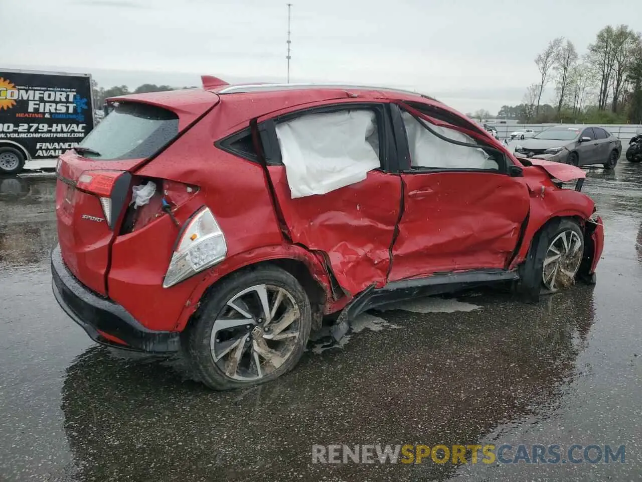 3 Photograph of a damaged car 3CZRU5H16KG706601 HONDA HR-V 2019