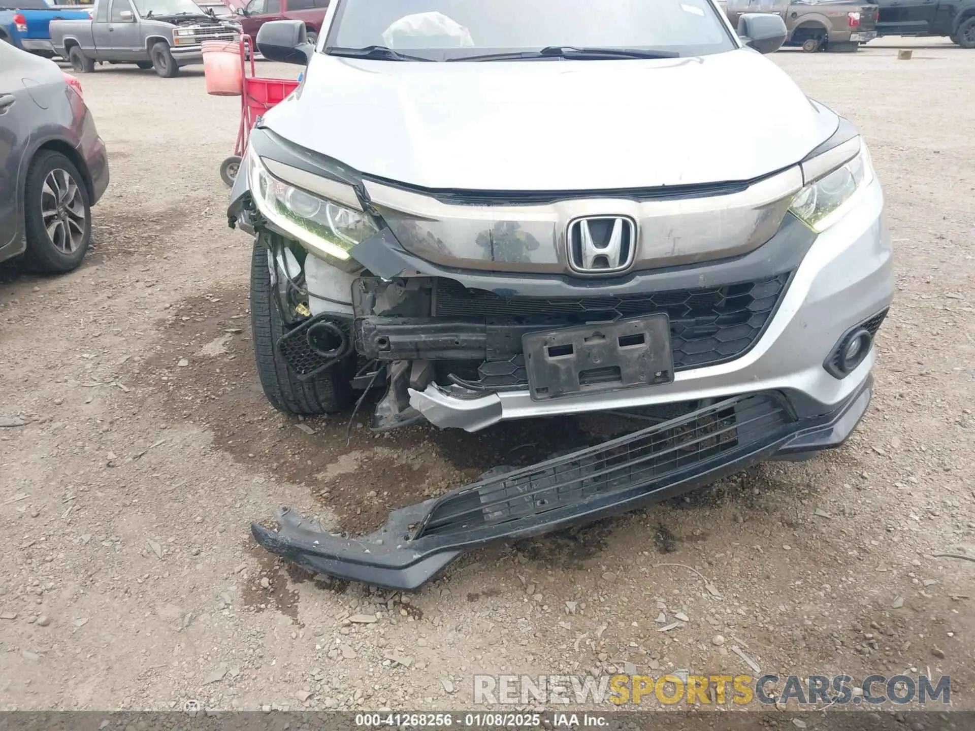 6 Photograph of a damaged car 3CZRU5H16KG707487 HONDA HR-V 2019
