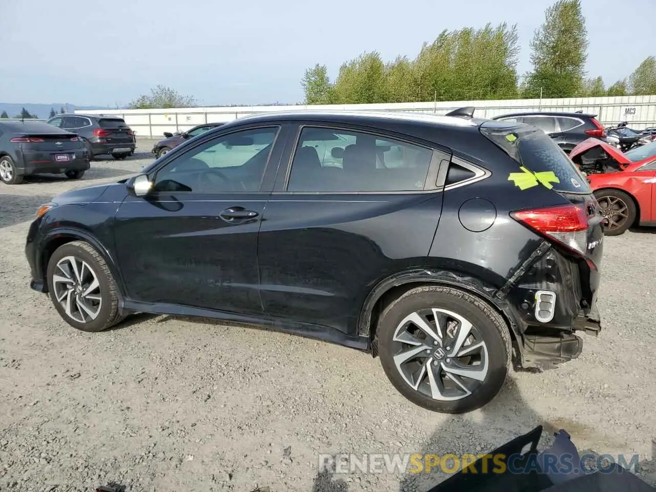 2 Photograph of a damaged car 3CZRU5H17KM727099 HONDA HR-V 2019