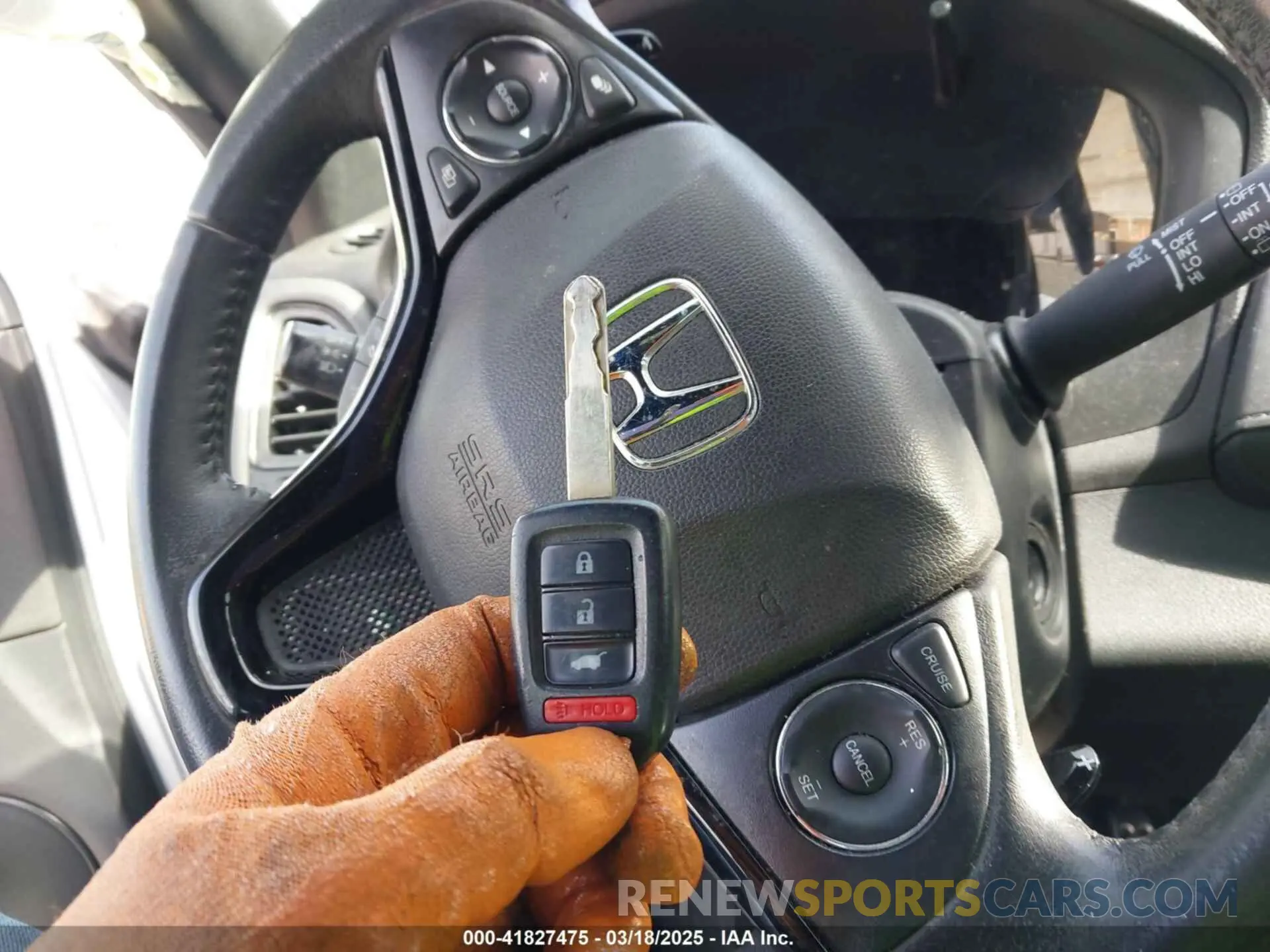 11 Photograph of a damaged car 3CZRU5H18KM730481 HONDA HR-V 2019