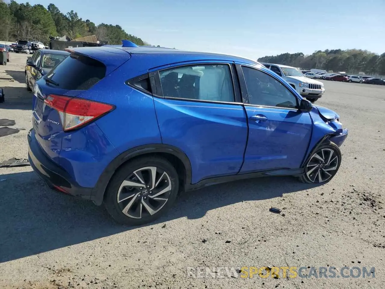 3 Photograph of a damaged car 3CZRU5H1XKG702194 HONDA HR-V 2019