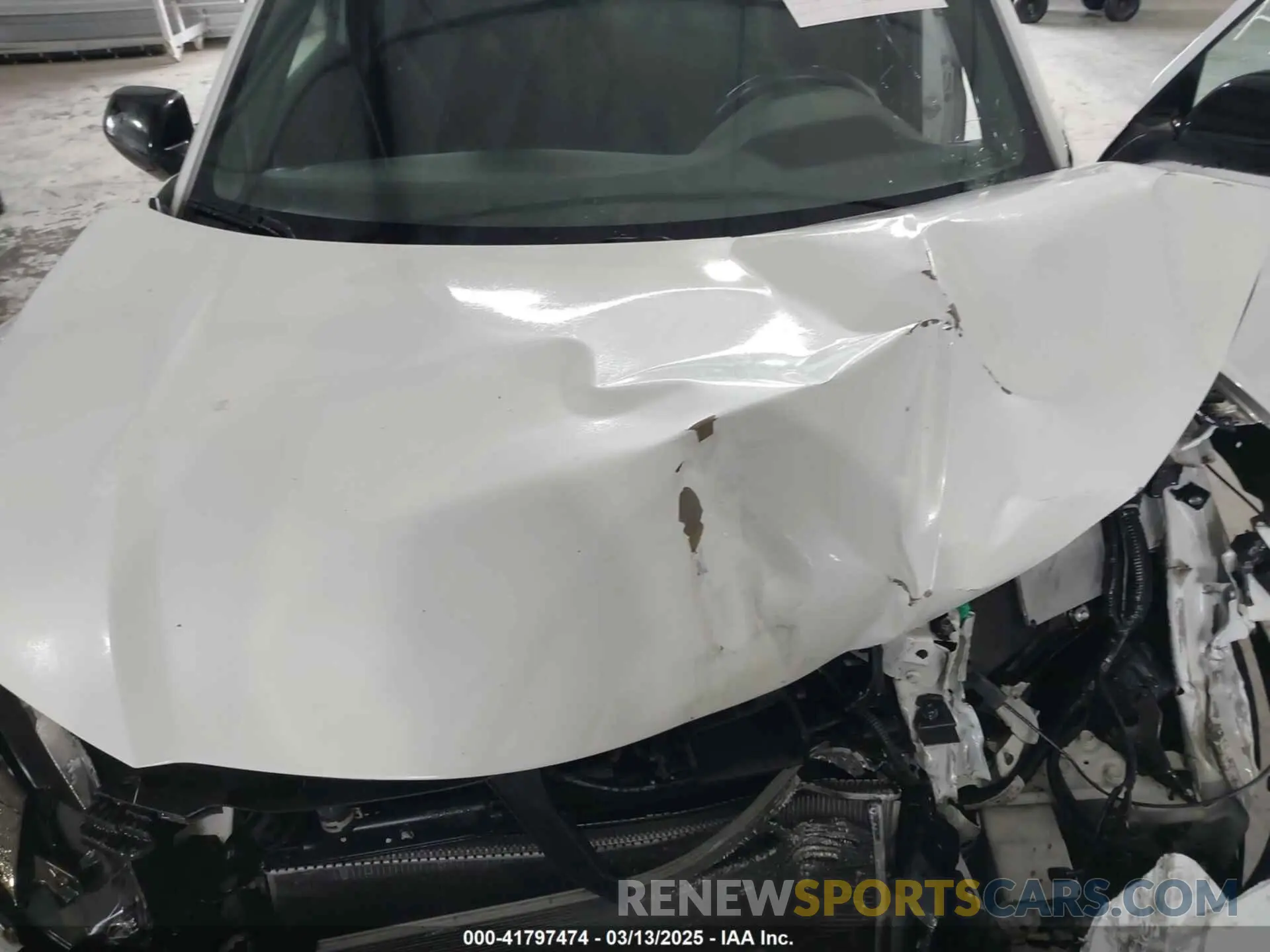 10 Photograph of a damaged car 3CZRU5H1XKM707526 HONDA HR-V 2019