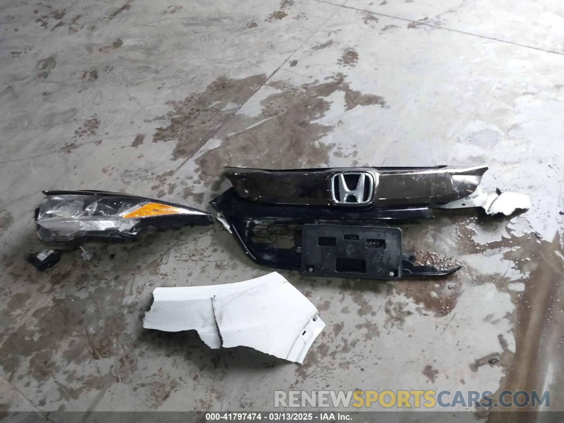 11 Photograph of a damaged car 3CZRU5H1XKM707526 HONDA HR-V 2019