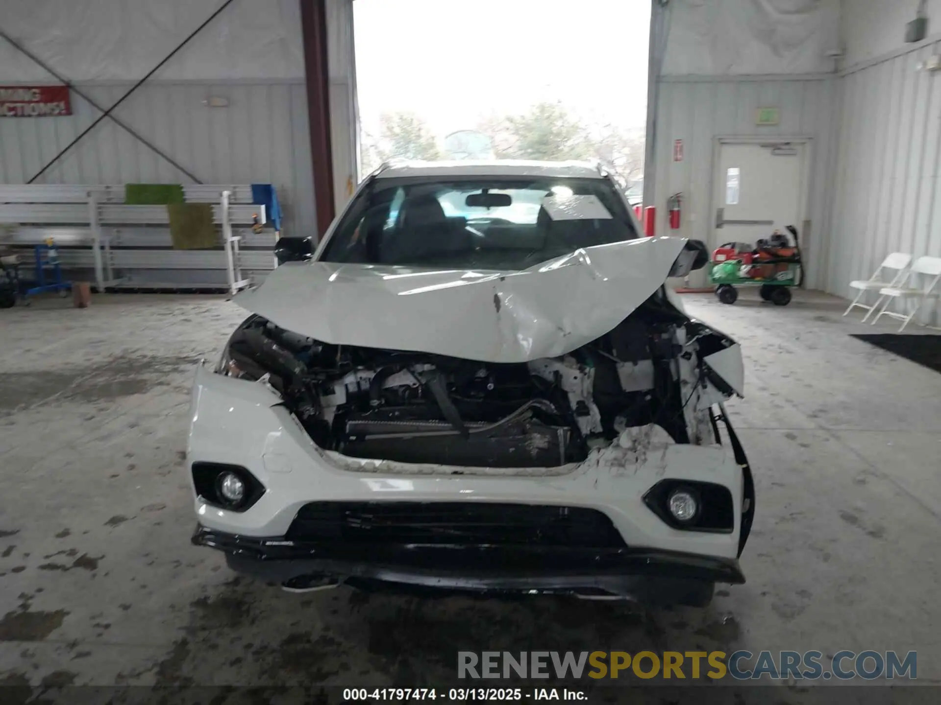 12 Photograph of a damaged car 3CZRU5H1XKM707526 HONDA HR-V 2019