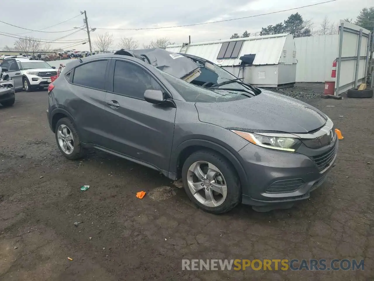 4 Photograph of a damaged car 3CZRU5H32KM720501 HONDA HR-V 2019