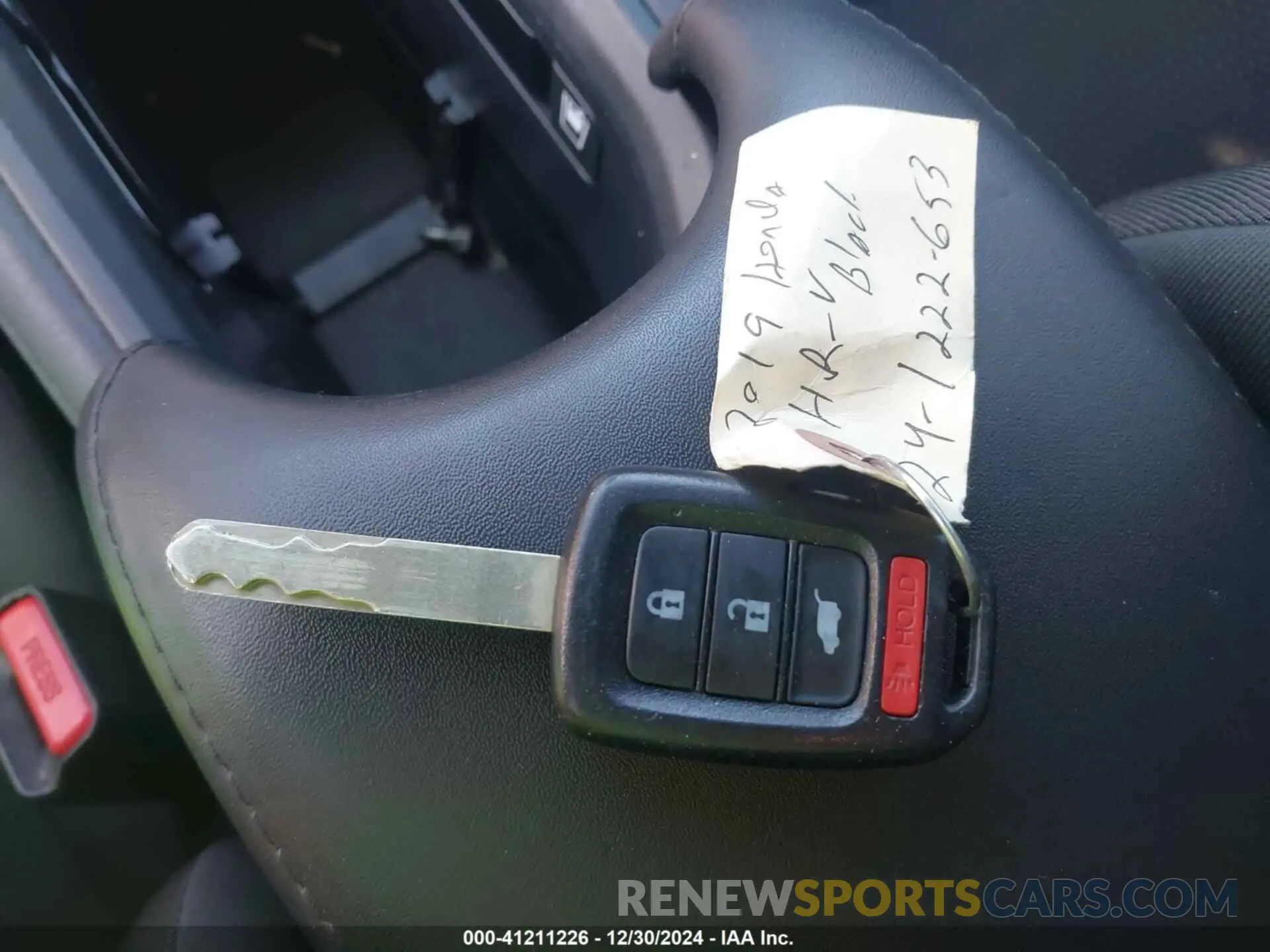 11 Photograph of a damaged car 3CZRU5H33KG707965 HONDA HR-V 2019