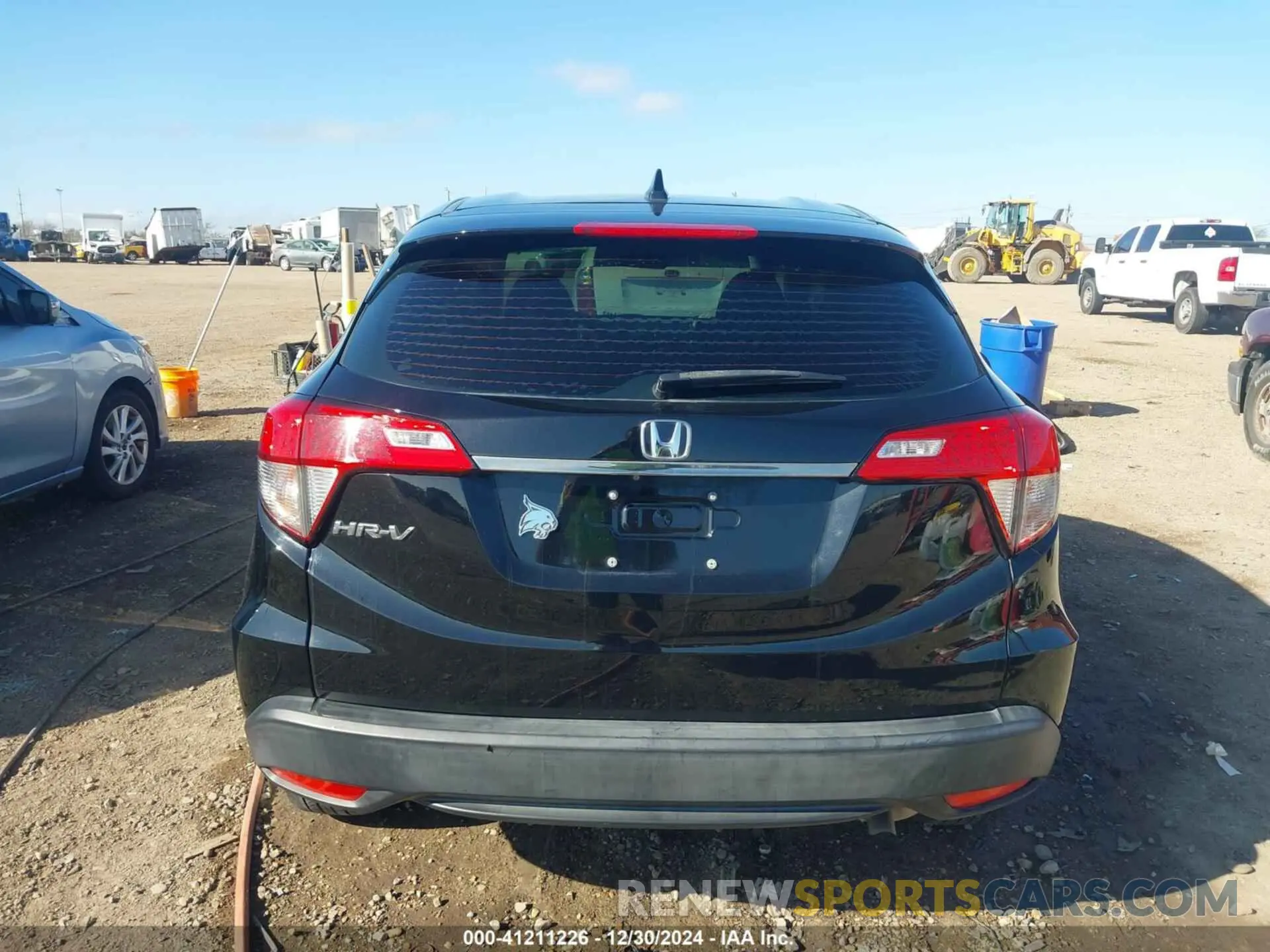 16 Photograph of a damaged car 3CZRU5H33KG707965 HONDA HR-V 2019