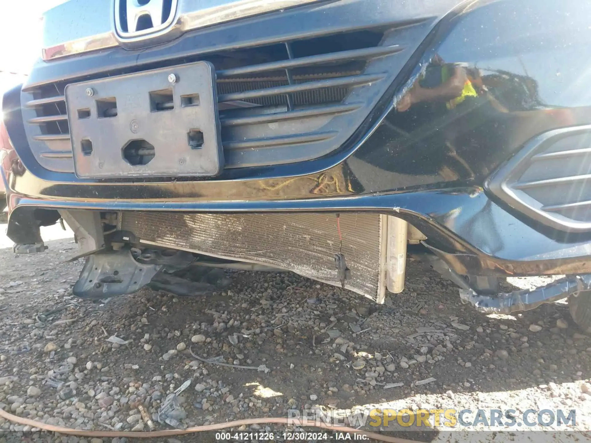 6 Photograph of a damaged car 3CZRU5H33KG707965 HONDA HR-V 2019