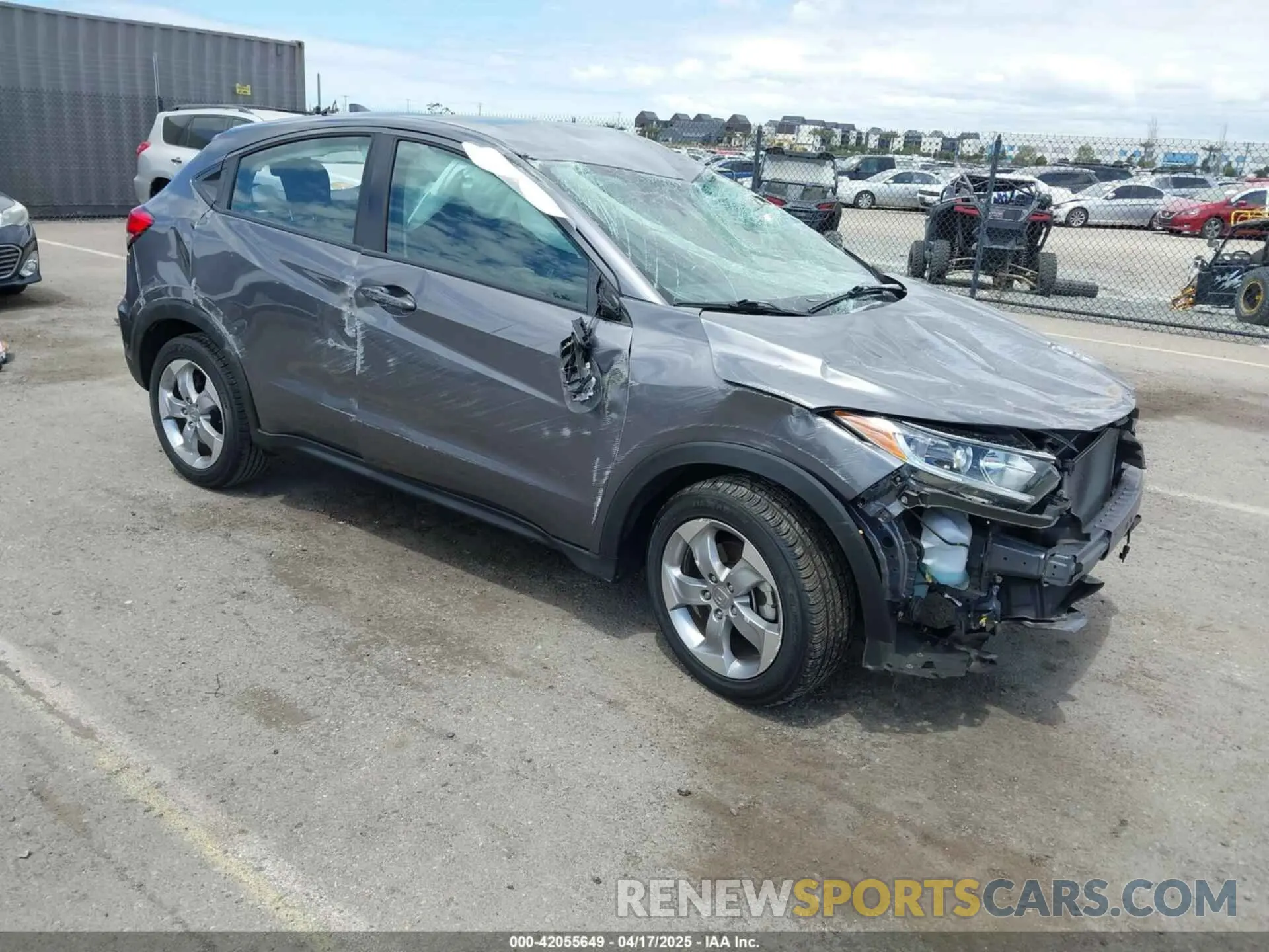 1 Photograph of a damaged car 3CZRU5H33KG714592 HONDA HR-V 2019