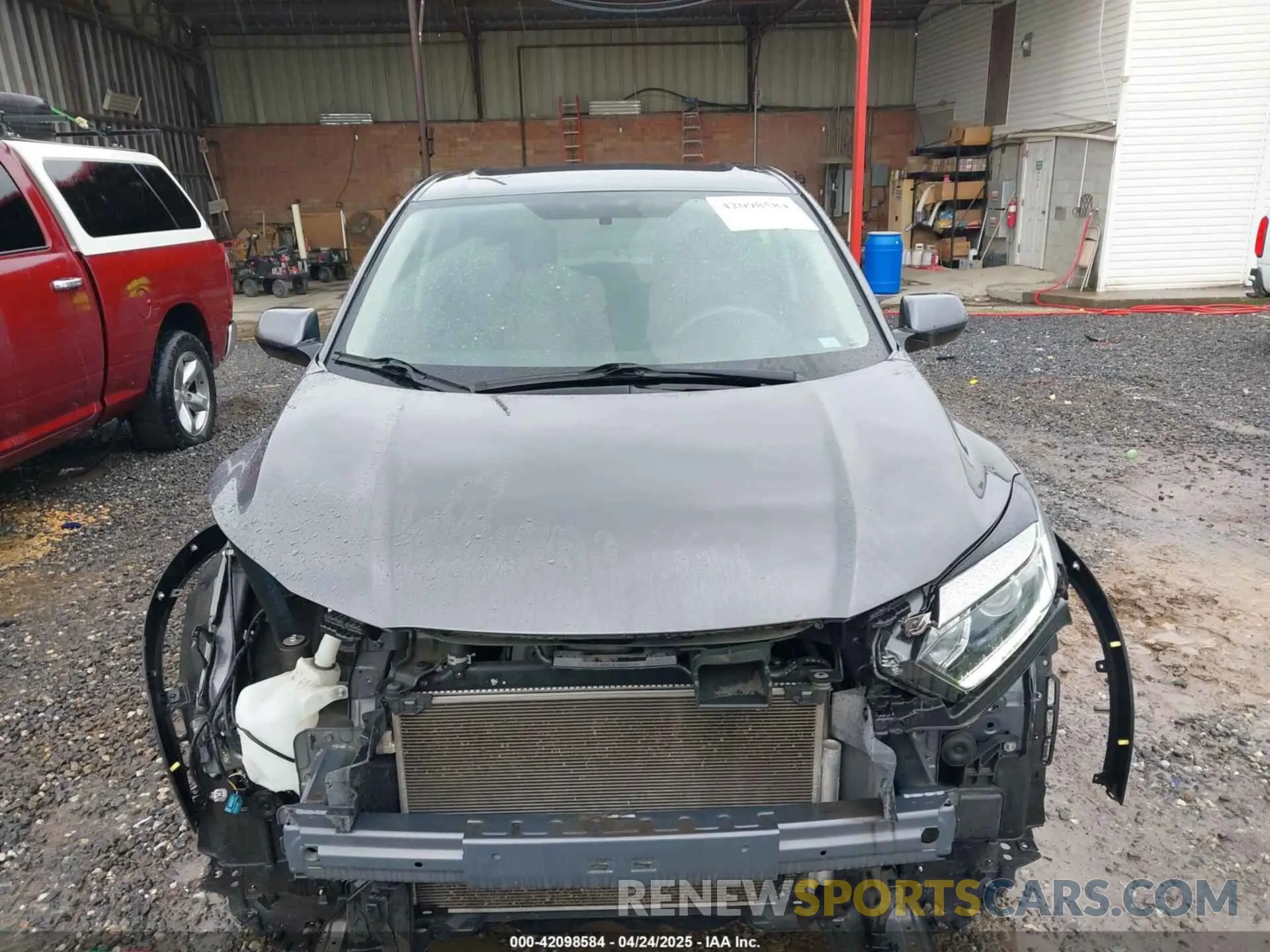 13 Photograph of a damaged car 3CZRU5H34KG702631 HONDA HR-V 2019
