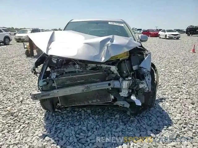11 Photograph of a damaged car 3CZRU5H34KG706405 HONDA HR-V 2019