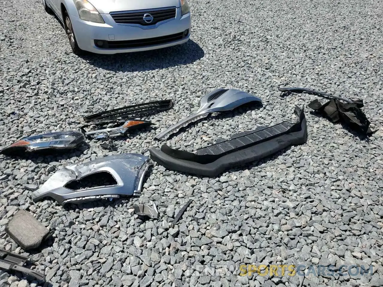 14 Photograph of a damaged car 3CZRU5H34KG706405 HONDA HR-V 2019