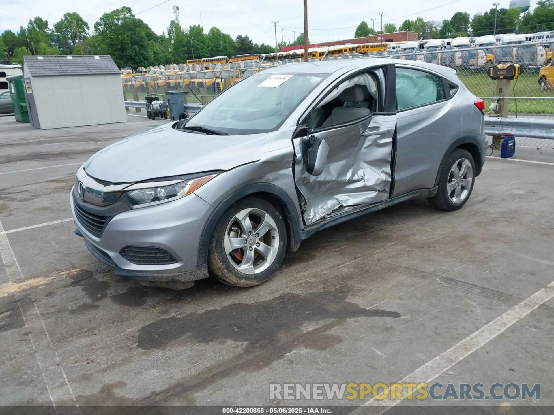 2 Photograph of a damaged car 3CZRU5H34KG712351 HONDA HR-V 2019