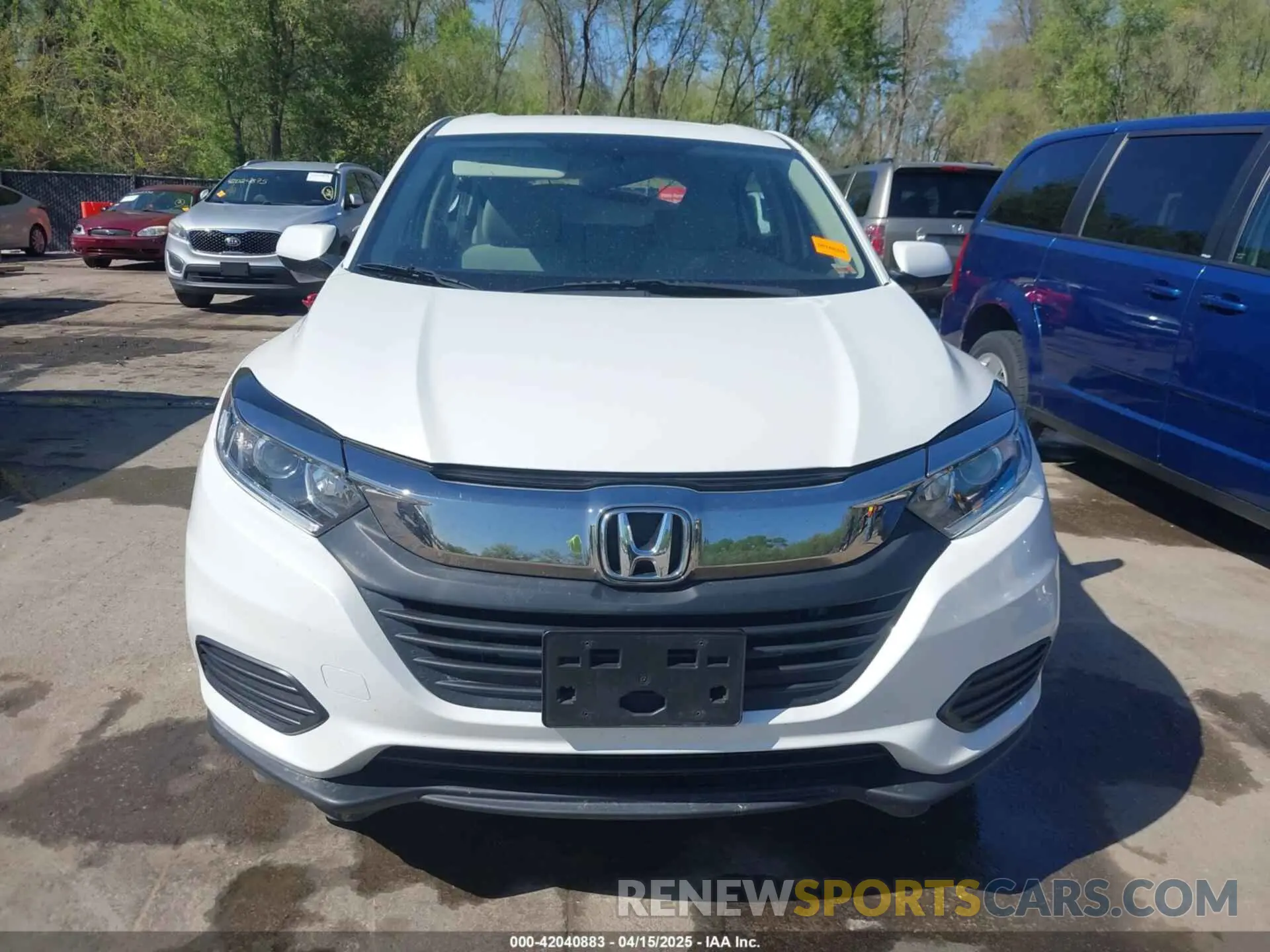 13 Photograph of a damaged car 3CZRU5H35KM727247 HONDA HR-V 2019