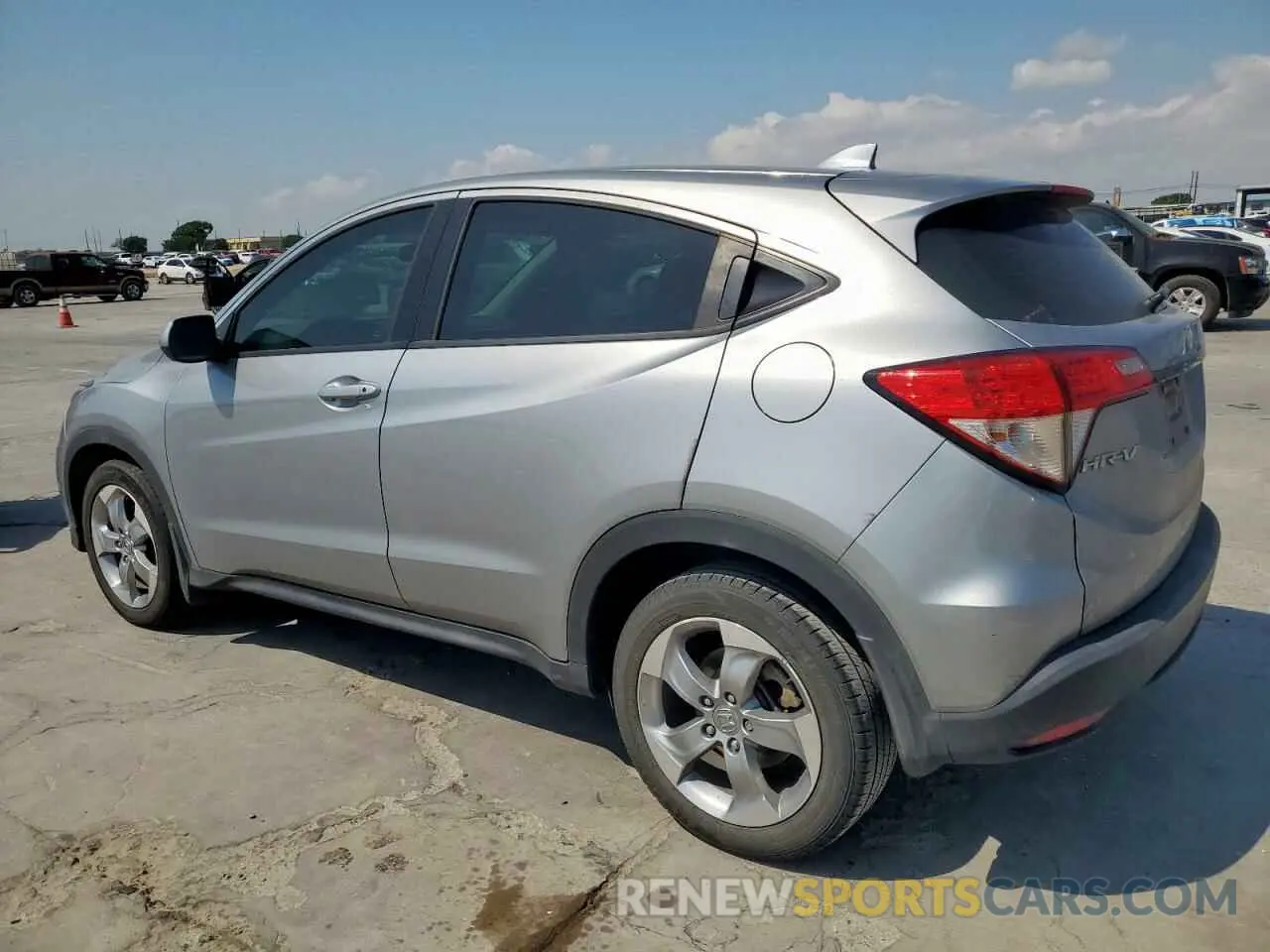 2 Photograph of a damaged car 3CZRU5H36KG705840 HONDA HR-V 2019