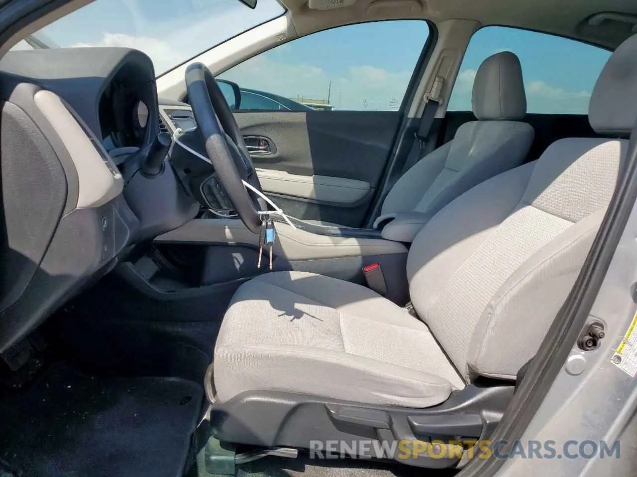 7 Photograph of a damaged car 3CZRU5H36KG705840 HONDA HR-V 2019