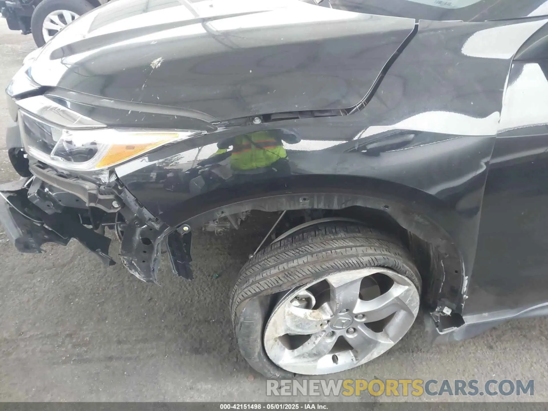 6 Photograph of a damaged car 3CZRU5H36KG709208 HONDA HR-V 2019