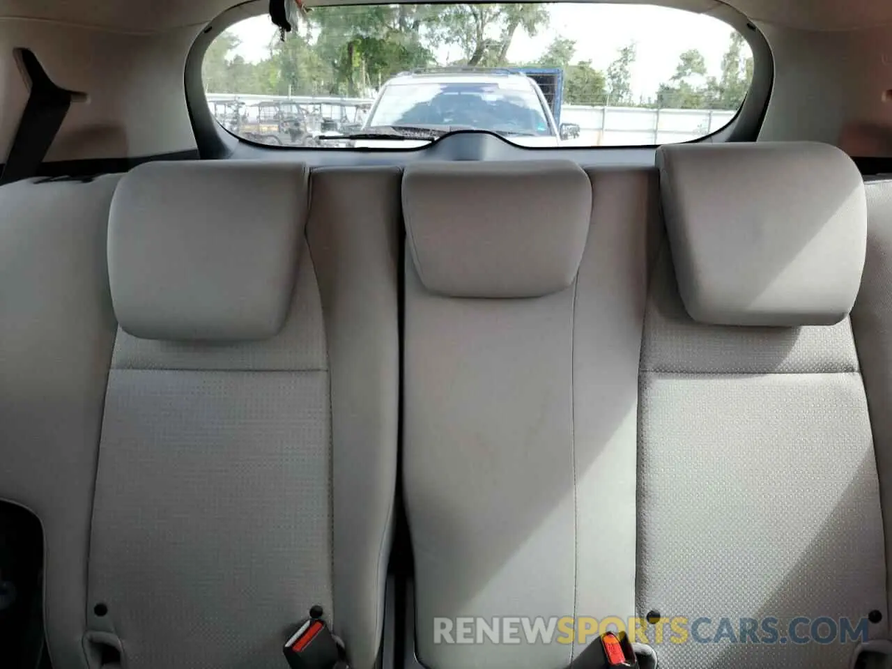 10 Photograph of a damaged car 3CZRU5H36KM719822 HONDA HR-V 2019