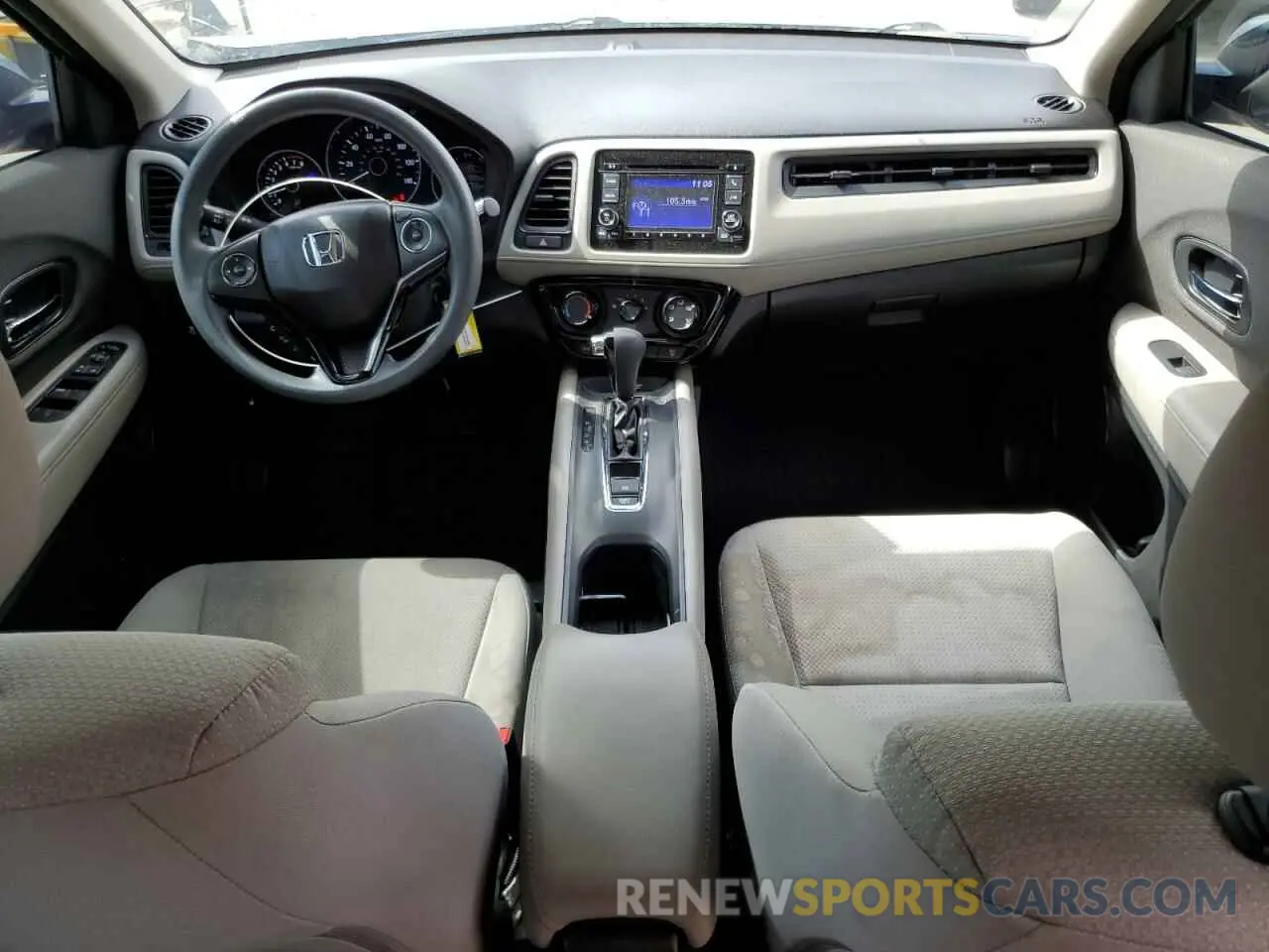 8 Photograph of a damaged car 3CZRU5H36KM719822 HONDA HR-V 2019