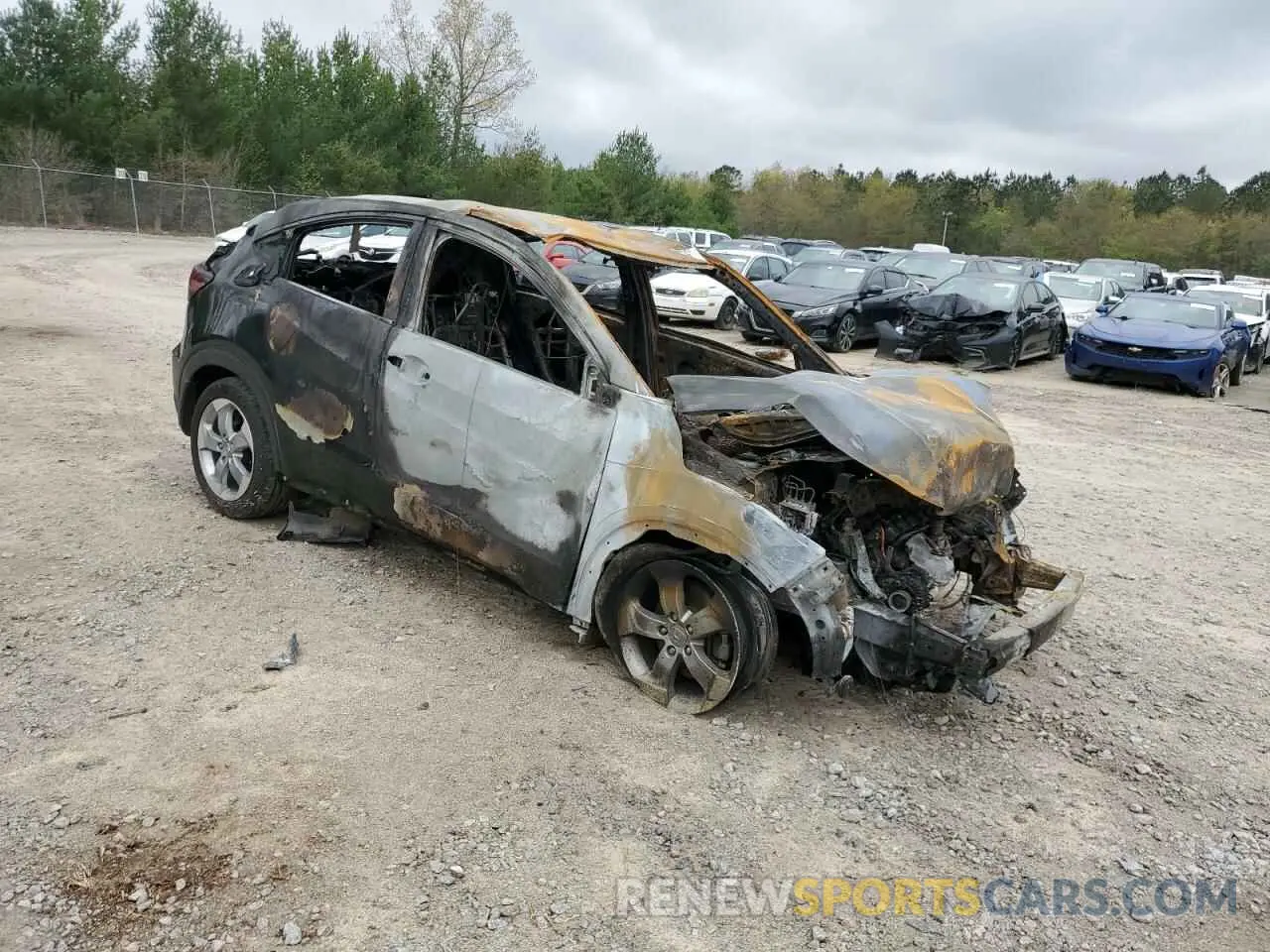 4 Photograph of a damaged car 3CZRU5H37KG712151 HONDA HR-V 2019