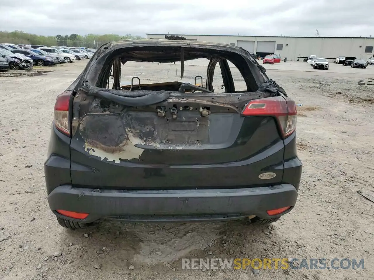 6 Photograph of a damaged car 3CZRU5H37KG712151 HONDA HR-V 2019
