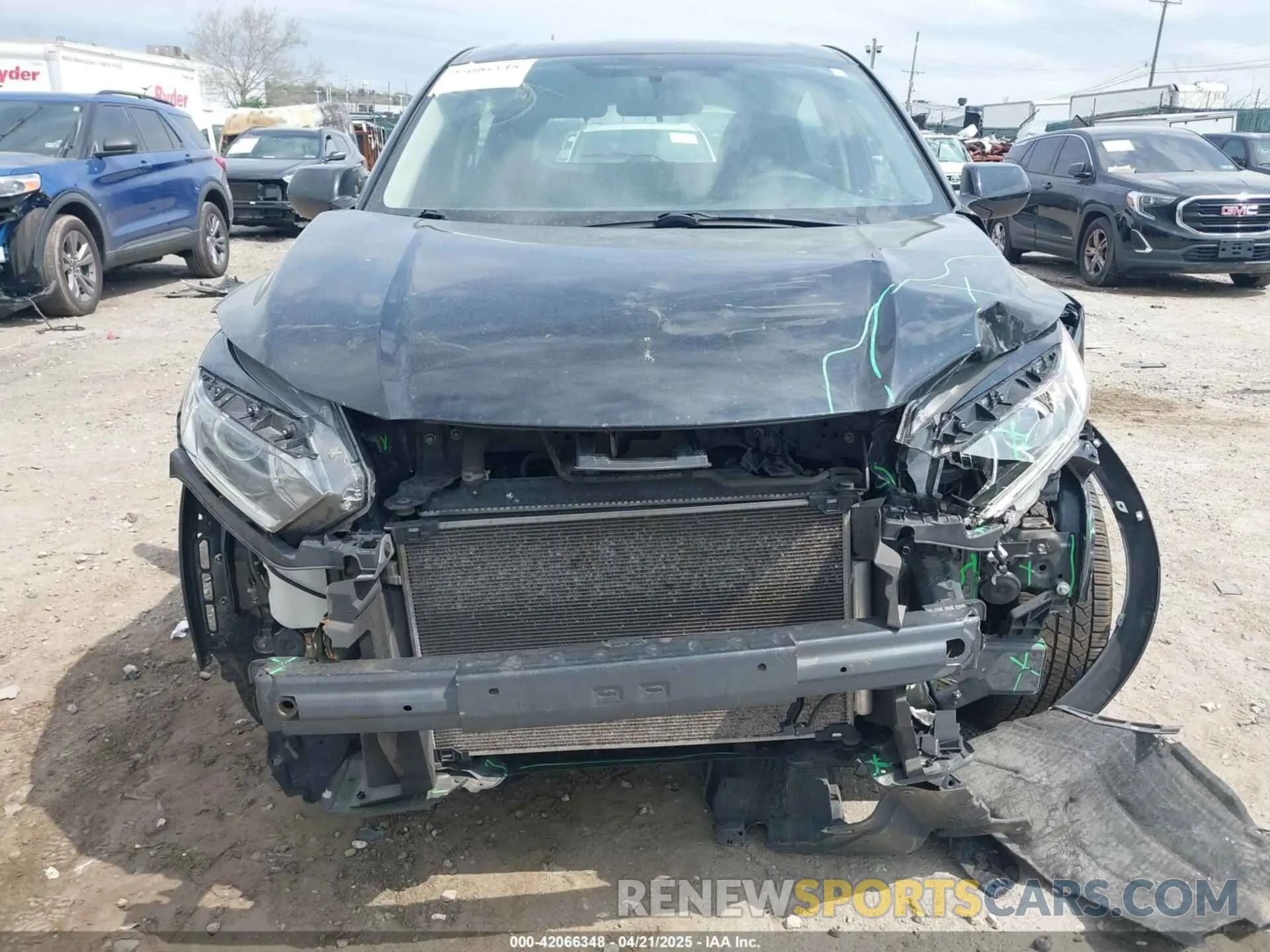 12 Photograph of a damaged car 3CZRU5H38KG715771 HONDA HR-V 2019