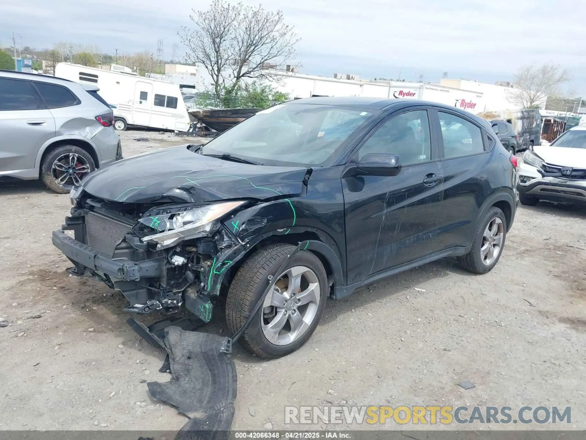 2 Photograph of a damaged car 3CZRU5H38KG715771 HONDA HR-V 2019