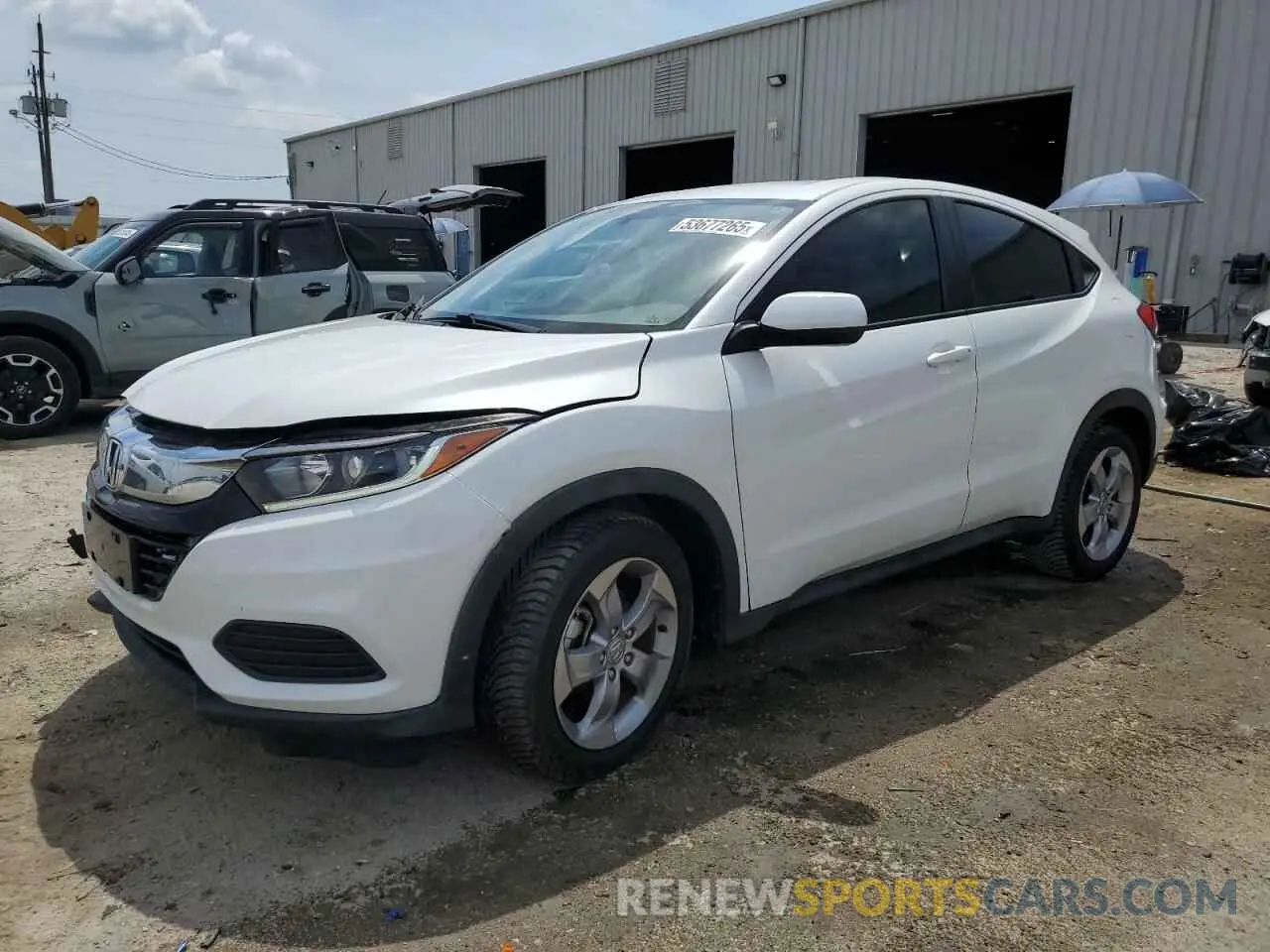 1 Photograph of a damaged car 3CZRU5H3XKM719922 HONDA HR-V 2019