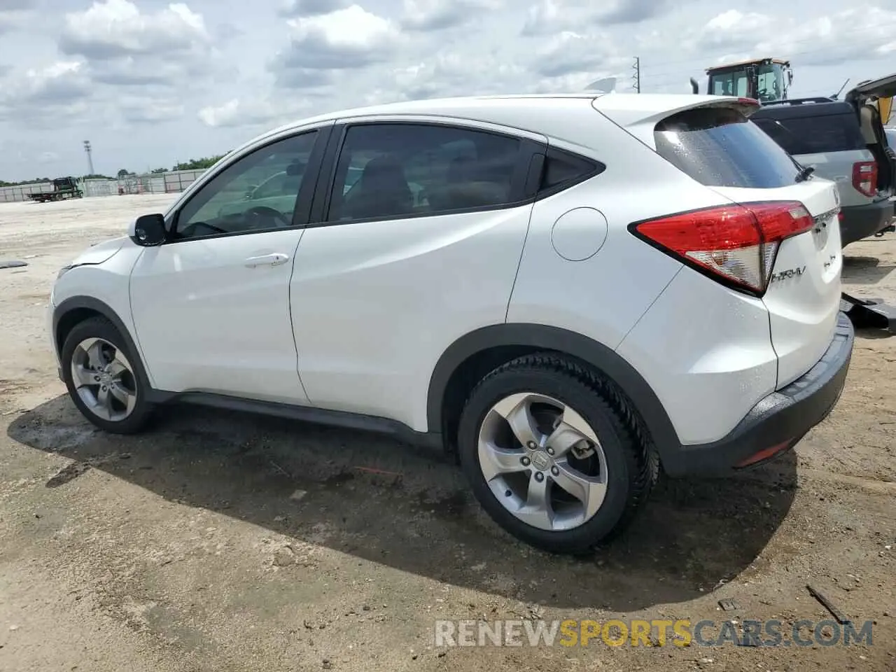 2 Photograph of a damaged car 3CZRU5H3XKM719922 HONDA HR-V 2019