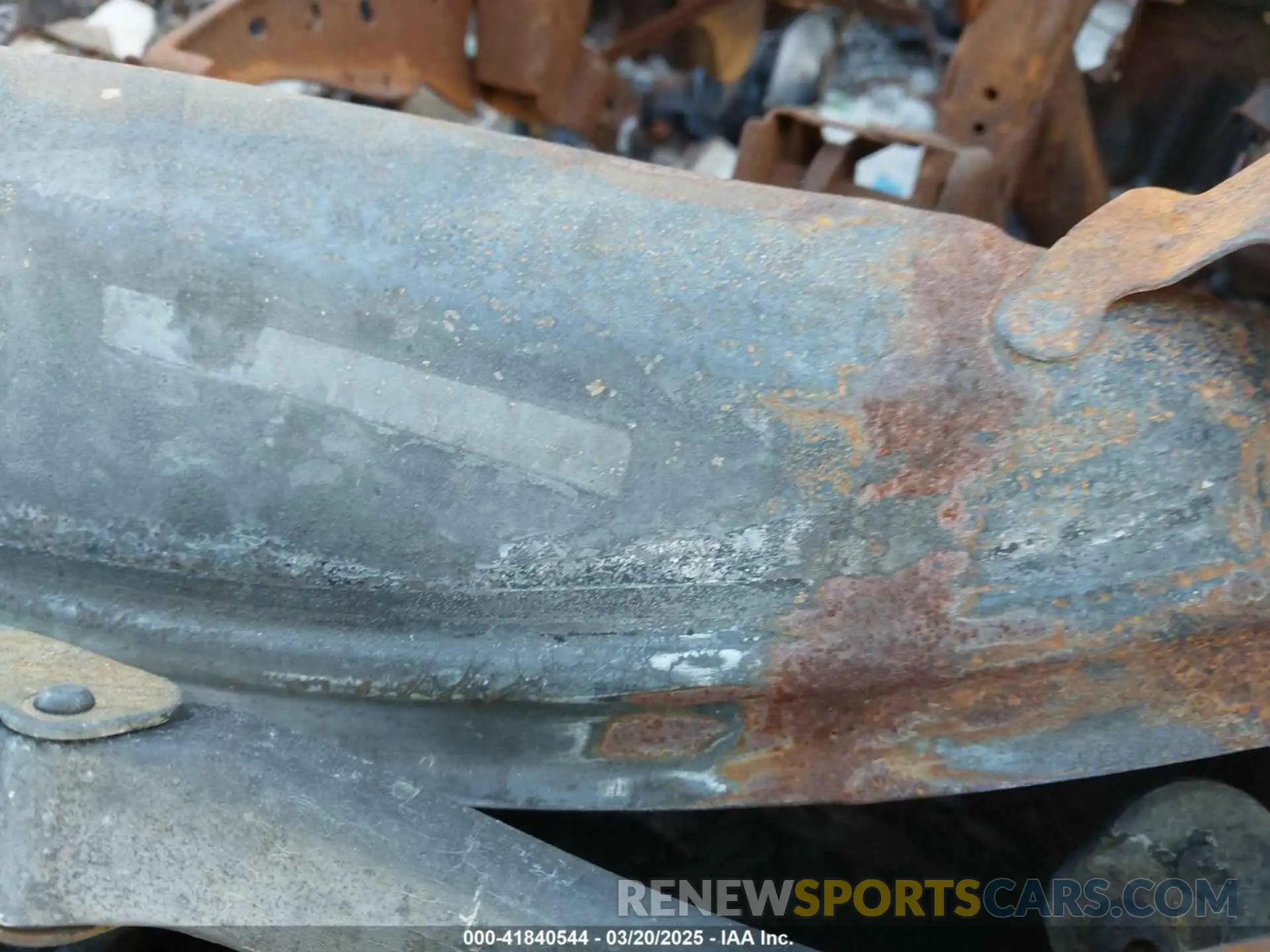 9 Photograph of a damaged car 3CZRU5H3XKM724246 HONDA HR-V 2019