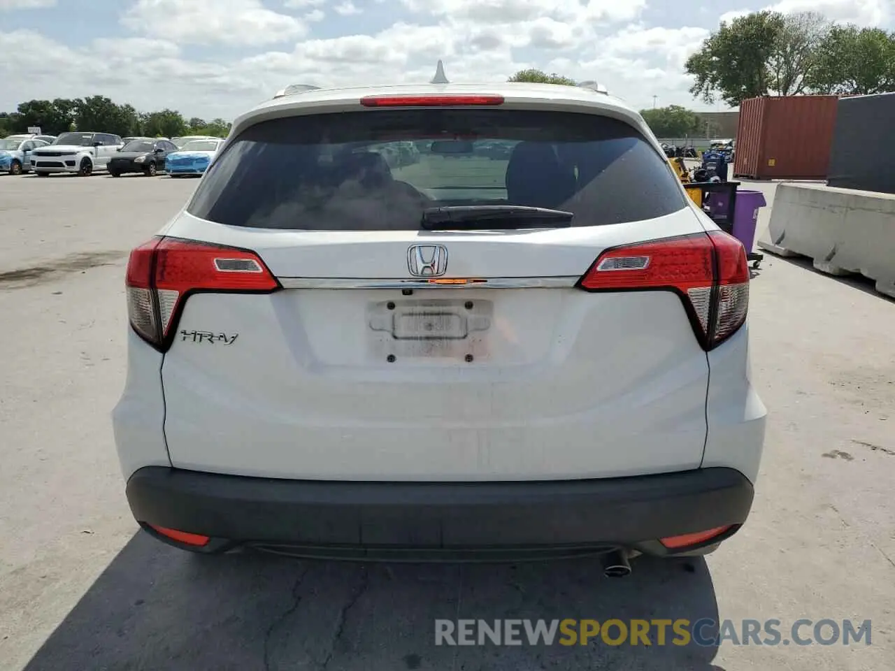 6 Photograph of a damaged car 3CZRU5H50KM705092 HONDA HR-V 2019