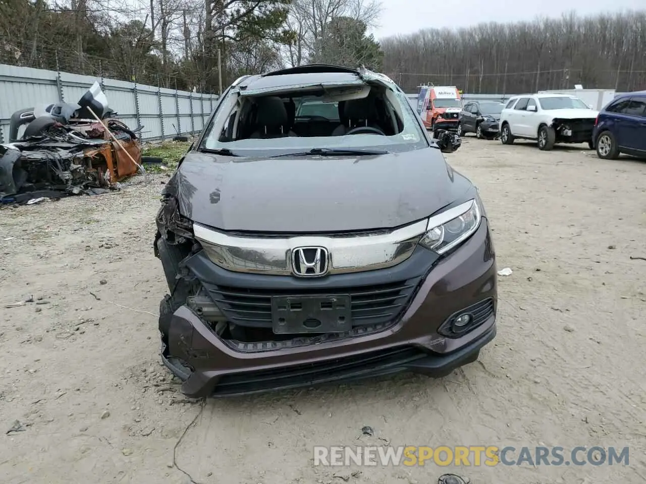 5 Photograph of a damaged car 3CZRU5H50KM711779 HONDA HR-V 2019