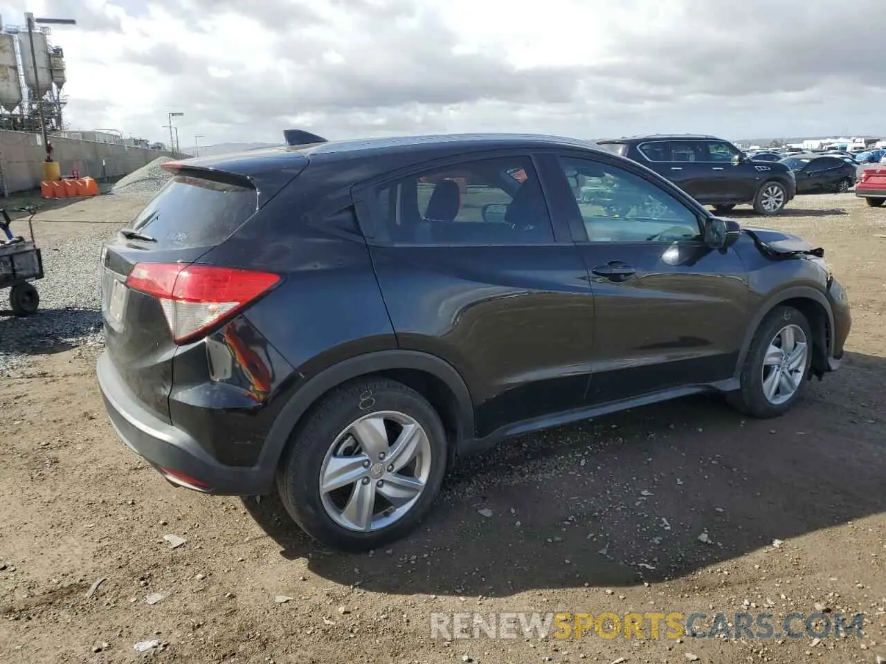 3 Photograph of a damaged car 3CZRU5H50KM726122 HONDA HR-V 2019
