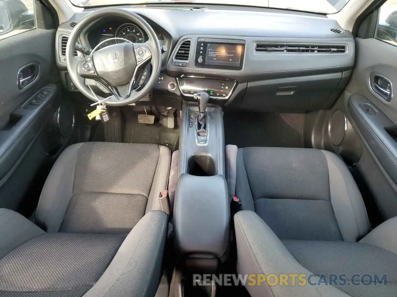 8 Photograph of a damaged car 3CZRU5H50KM726122 HONDA HR-V 2019