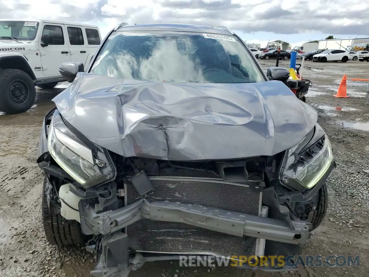 5 Photograph of a damaged car 3CZRU5H51KM716702 HONDA HR-V 2019