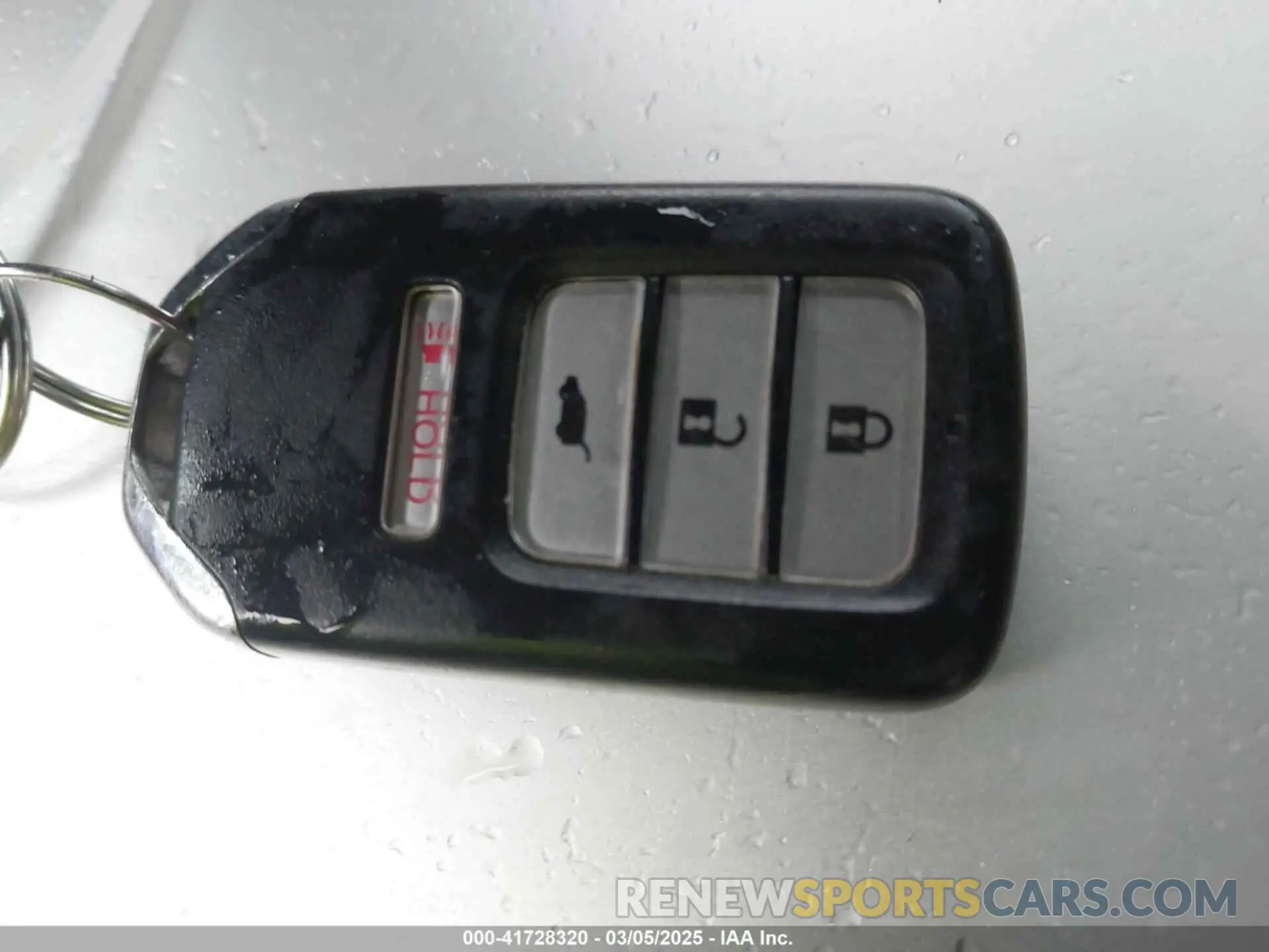 11 Photograph of a damaged car 3CZRU5H52KM706115 HONDA HR-V 2019