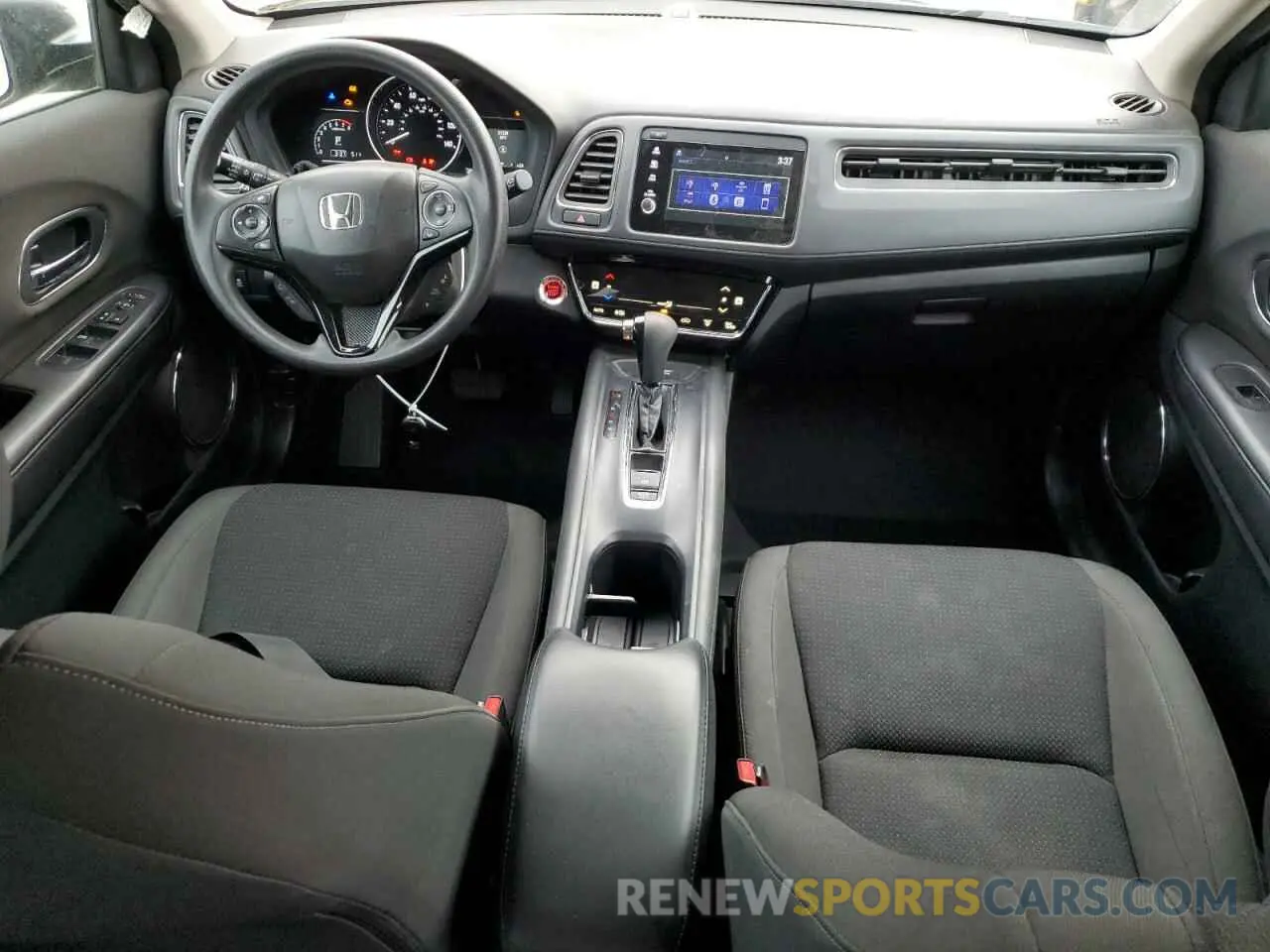 8 Photograph of a damaged car 3CZRU5H53KM722520 HONDA HR-V 2019