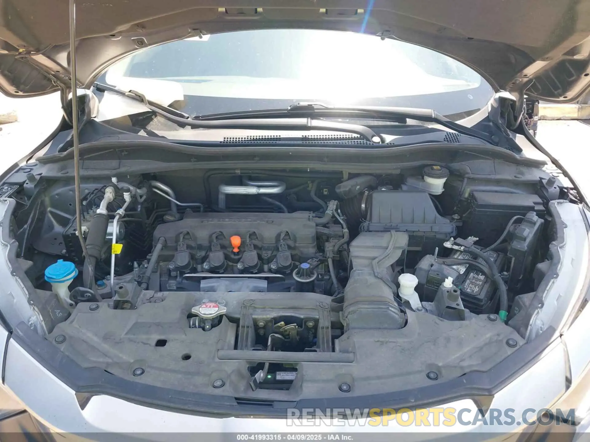 10 Photograph of a damaged car 3CZRU5H55KM721708 HONDA HR-V 2019
