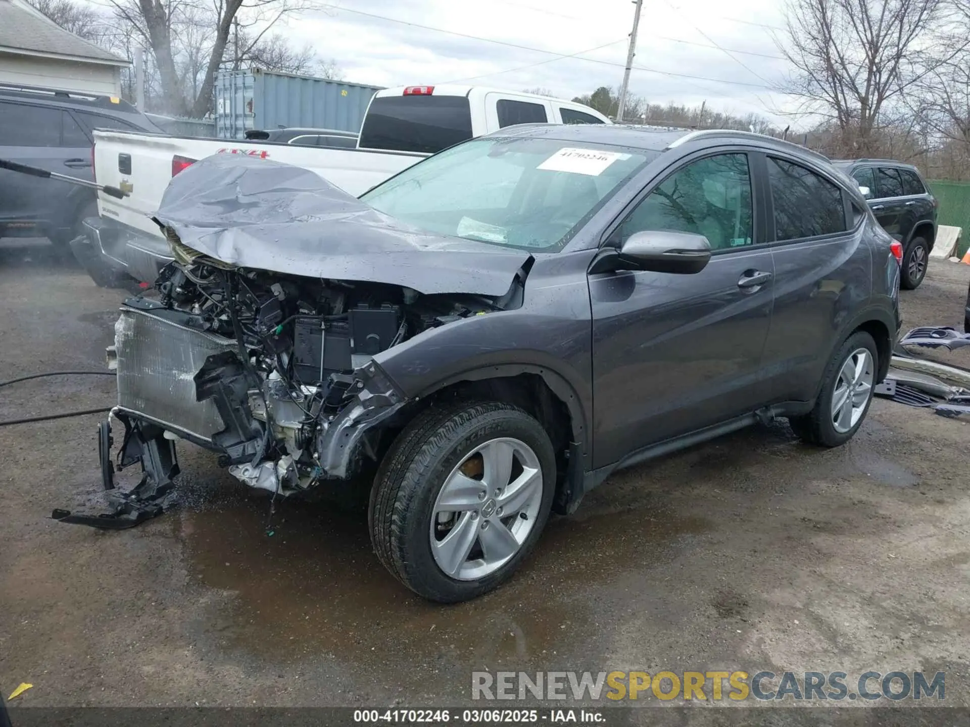 2 Photograph of a damaged car 3CZRU5H56KM706540 HONDA HR-V 2019