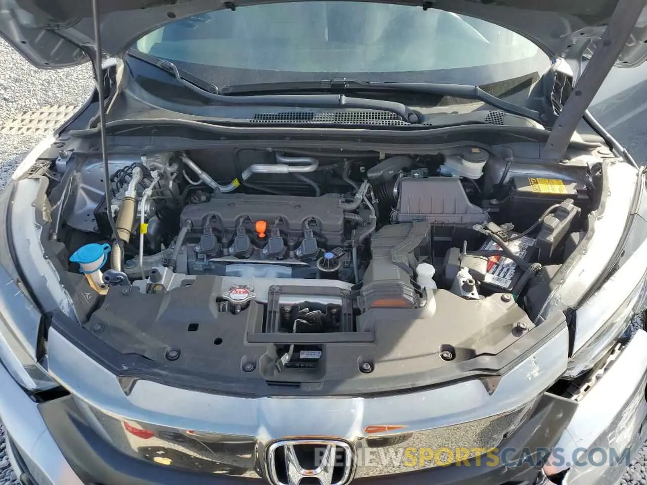 11 Photograph of a damaged car 3CZRU5H56KM711737 HONDA HR-V 2019