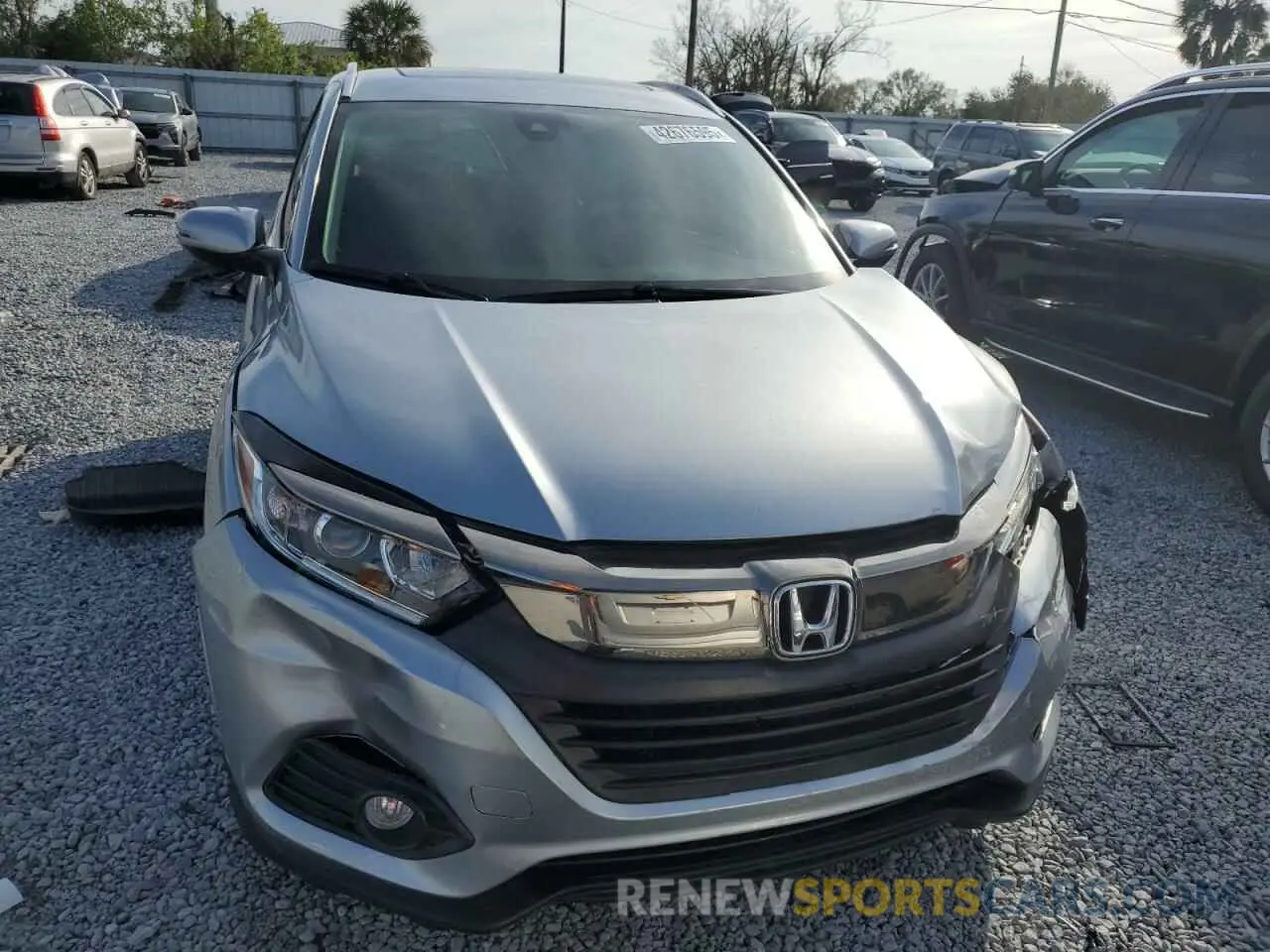 5 Photograph of a damaged car 3CZRU5H56KM711737 HONDA HR-V 2019