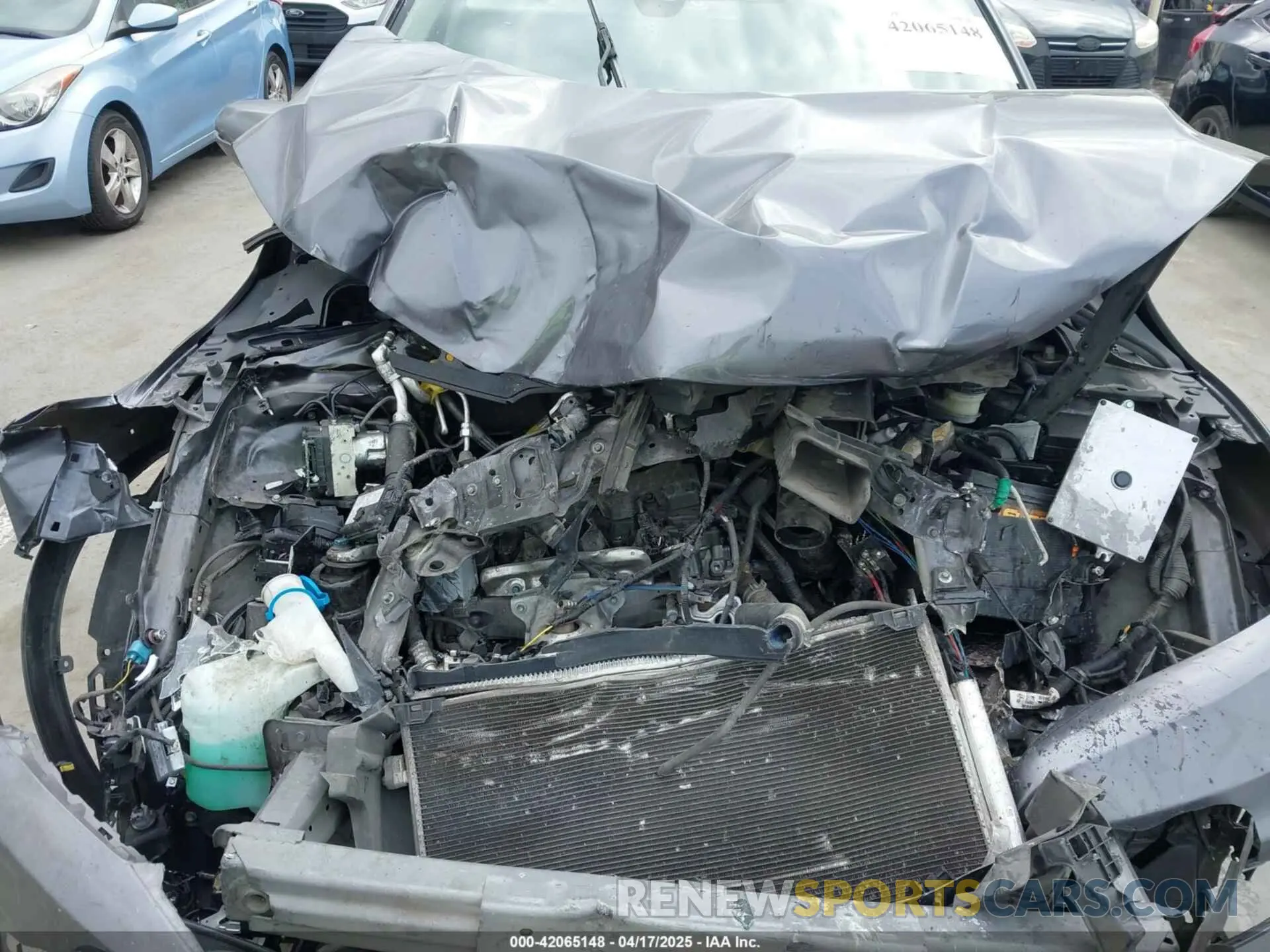 10 Photograph of a damaged car 3CZRU5H56KM723998 HONDA HR-V 2019