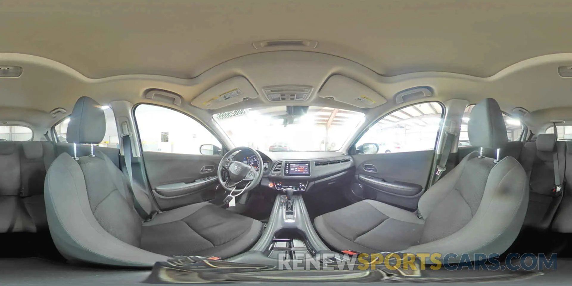 15 Photograph of a damaged car 3CZRU5H56KM724049 HONDA HR-V 2019